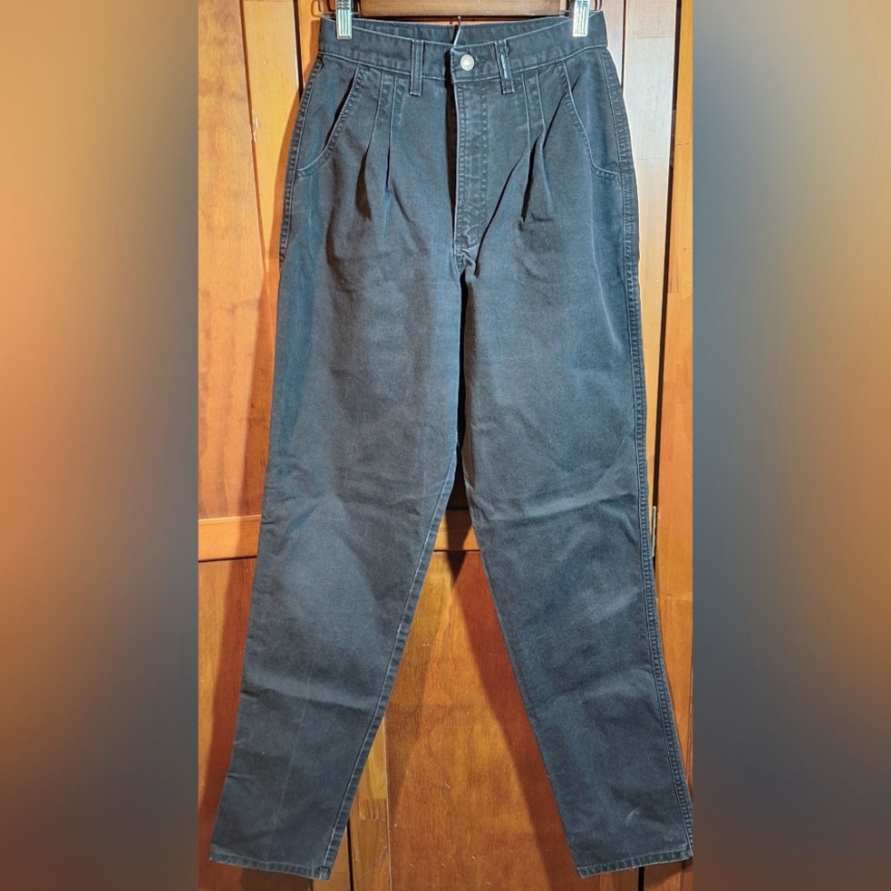ROCKIES Black Pleated Jeans